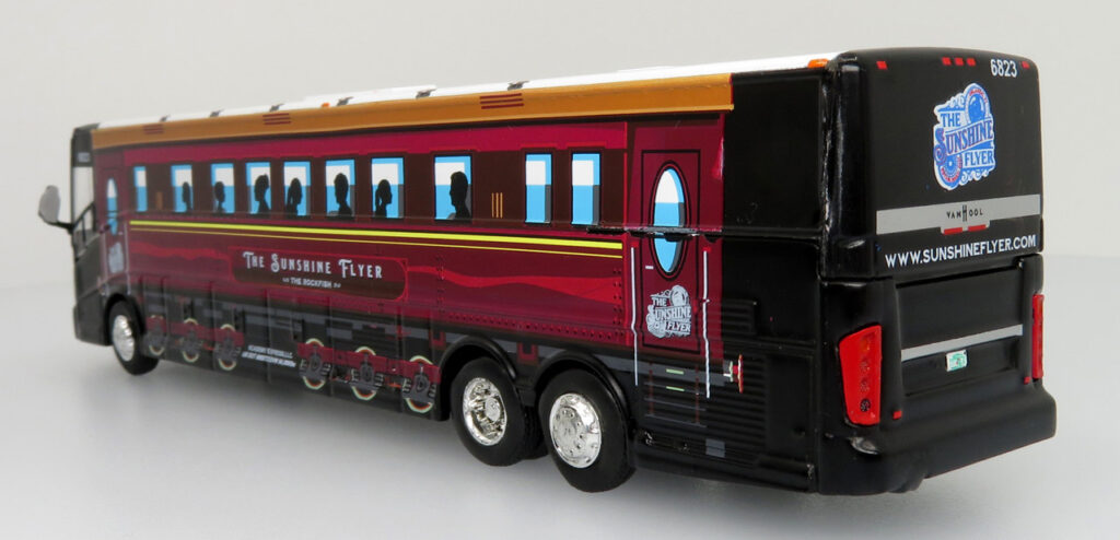 Iconic Replicas Vanhool CX-45 Academy Bus Sunshine Flyer 87-0405