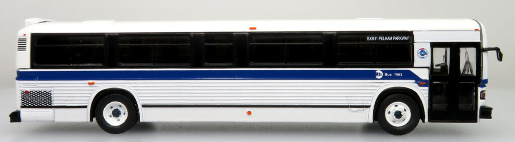 Iconic Replicas MCI Classic MTA Bus Suburban New York City Bus 87-0388