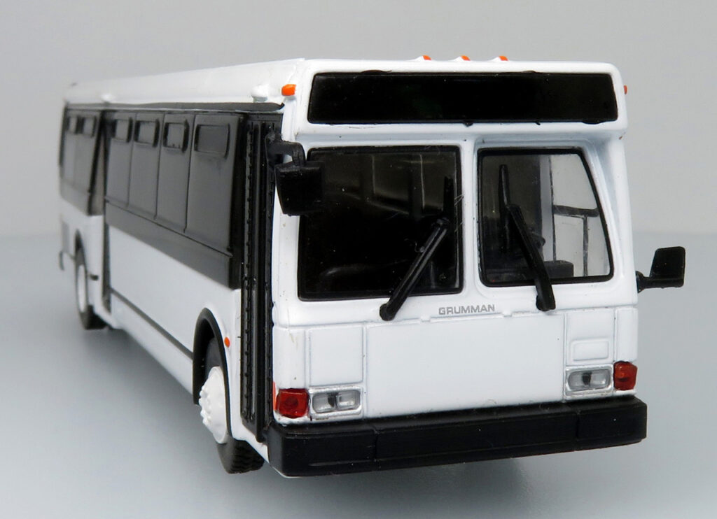 Iconic Replicas Grumman 870 Blank White