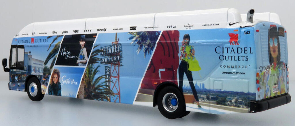 New Flyer Xcelsior Transit Bus XN40 Citadel Outlets Iconic Replicas
