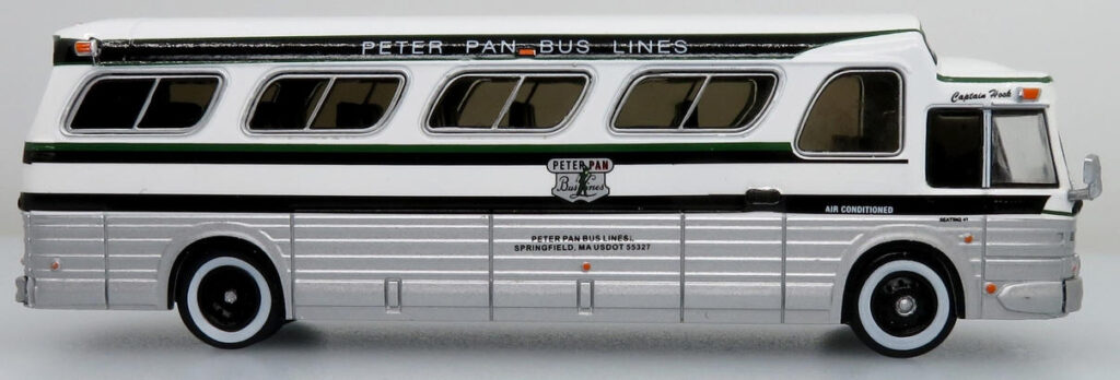 GM PD4107 Buffalo Coach Peterpan Bus Lines Iconic Replicas