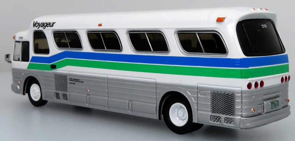 GM PD4107 Buffalo Coach Voyageur Canada Iconic Replicas