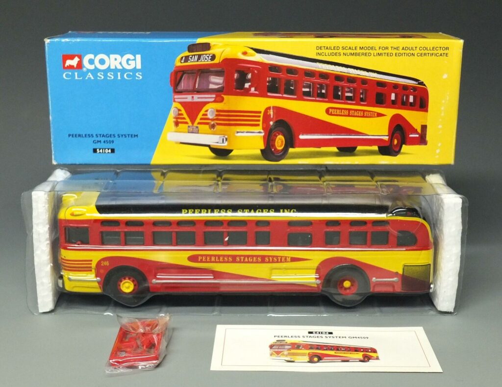 Corgi California Old Looks Bus Peerless Stages C54104