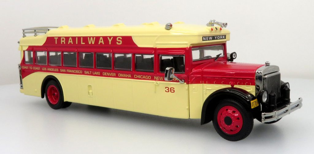 Iconic Replicas 1935 Mack BK Parlor Coach Bus Trailways 50-0491