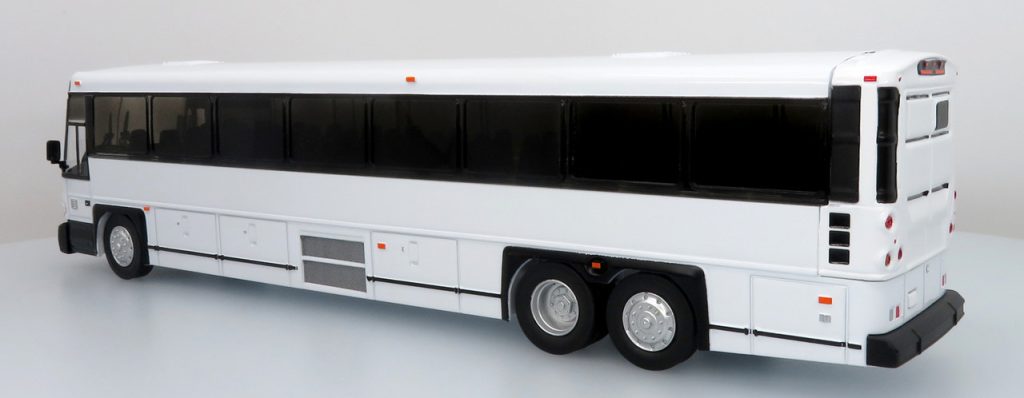 Iconic Replicas MCI D4500 CT Blank/White 50-0542
