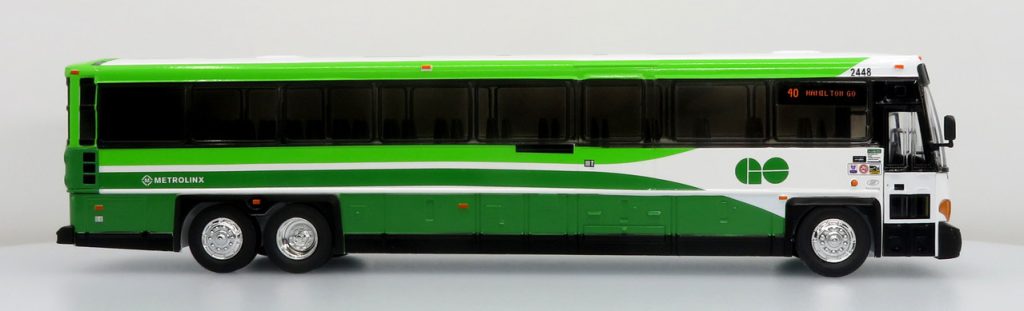 Iconic Replicas MCI D4500CT Coach Bus GO Transit Canada 50-0541
