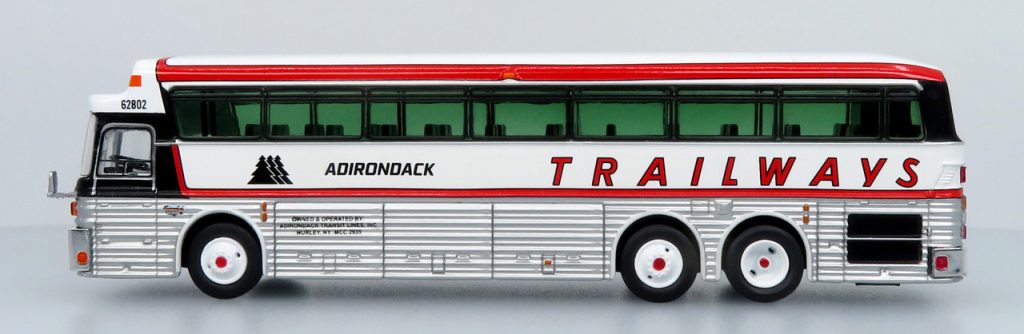 Eagle 5 Coach Bus Adirondack Trailways, New York 87-0547