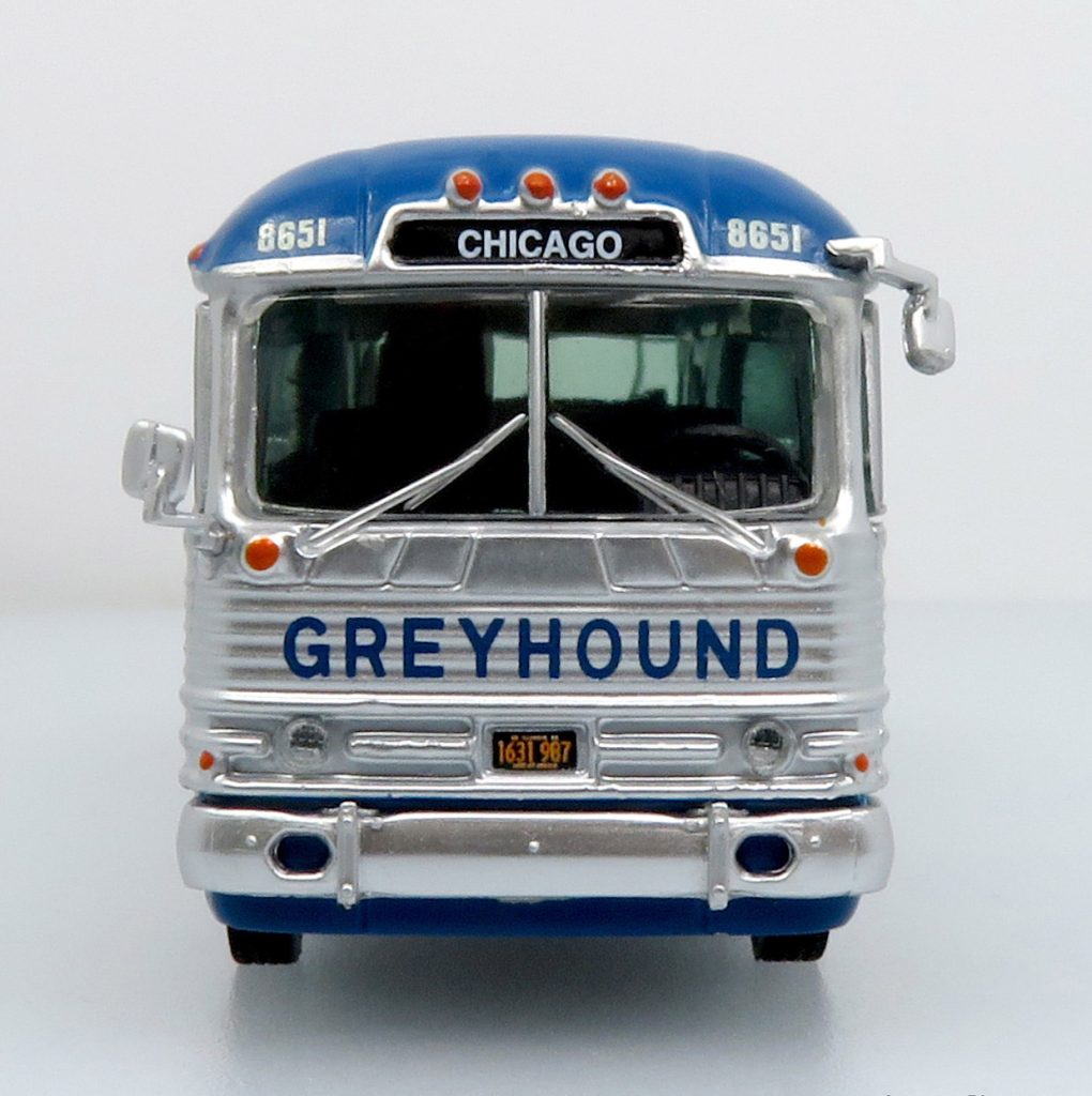 Iconic Replicas GM PD4104 Coach Bus Greyhound 87-0566