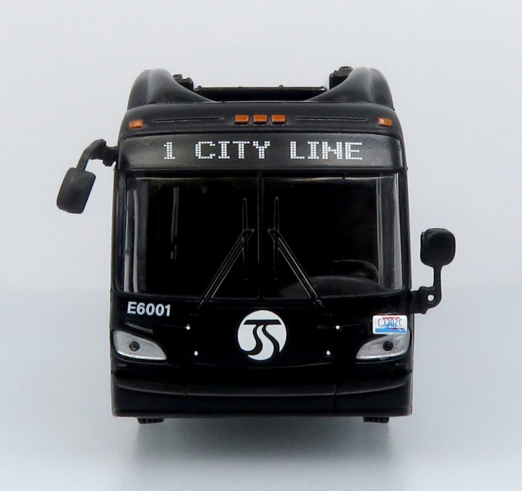 Iconic Replicas New Flyer Xcelsior Articulated Transit Bus Spokane City Line 87-0607