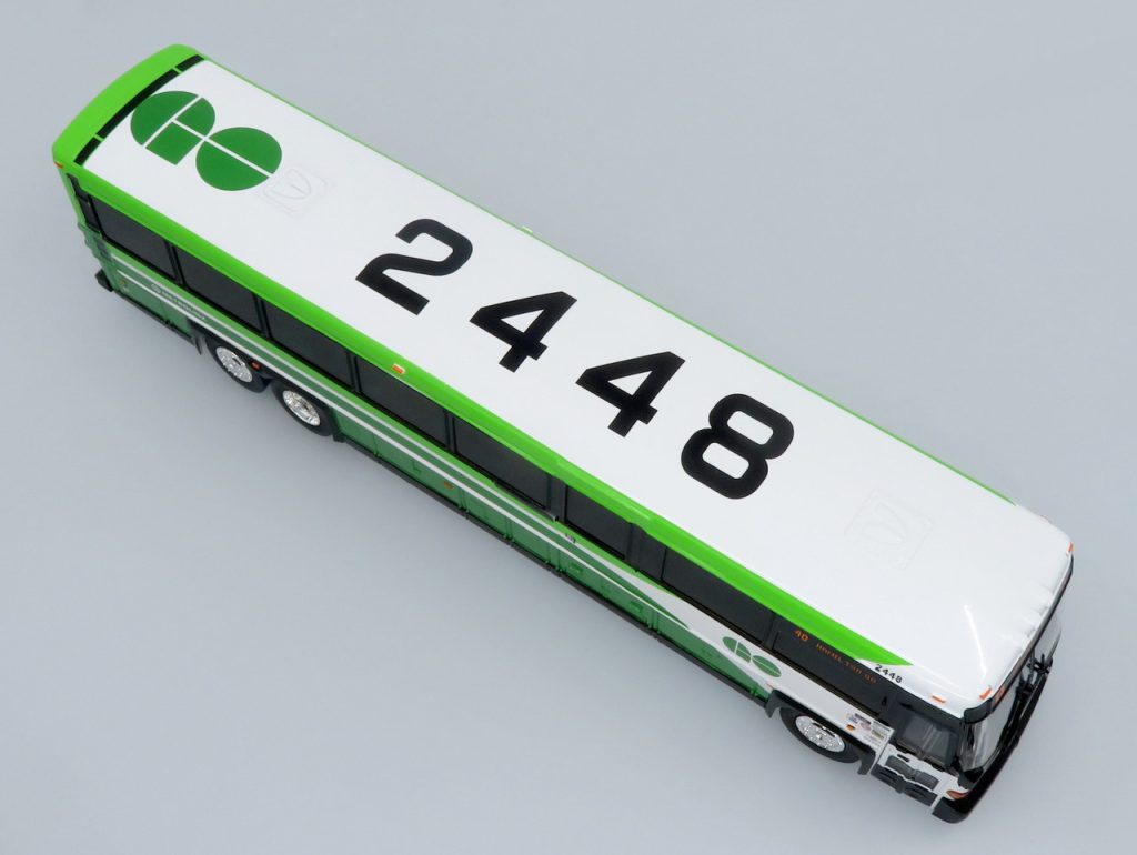 Iconic Replicas MCI D4500CT Coach Bus GO Transit Canada 50-0541