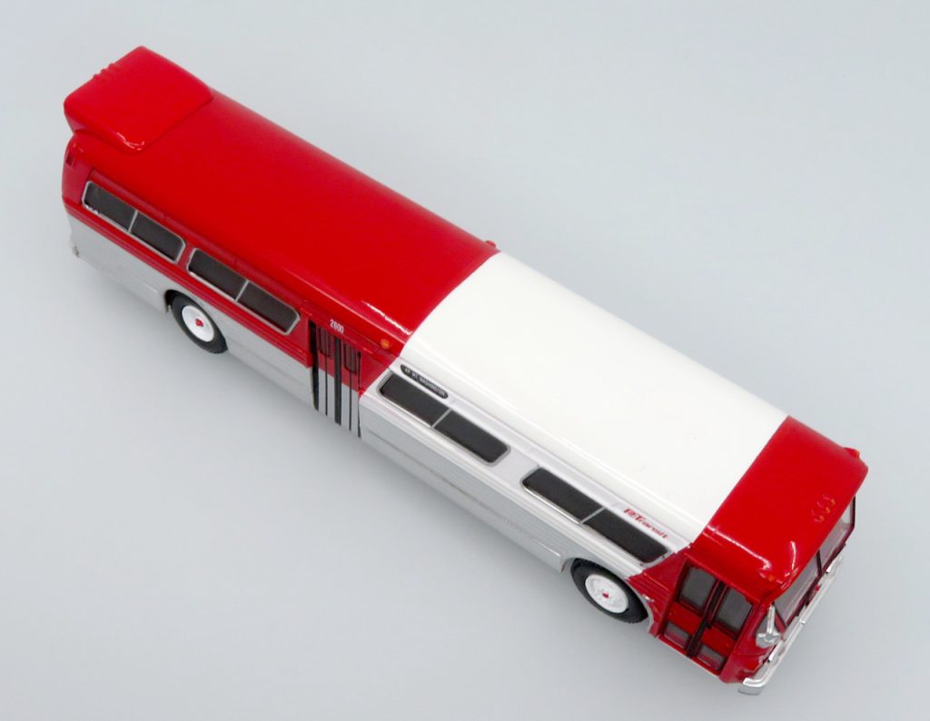 Iconic Replicas Flxible 53102 Fishbowl Transit Bus Pittsburgh 87-0601