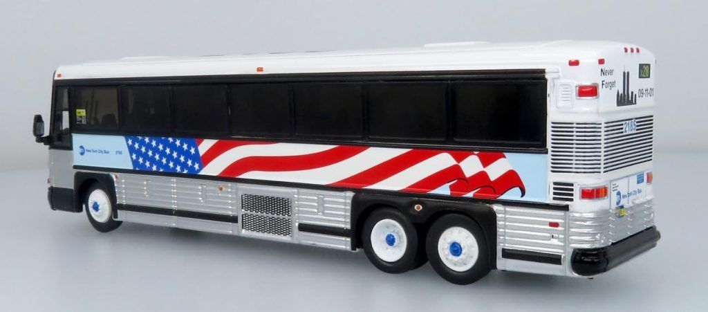 Iconic Replicas MCI D4000 Coach Bus MTA NYC Transit 9/11 Memorial Bus 87-0567