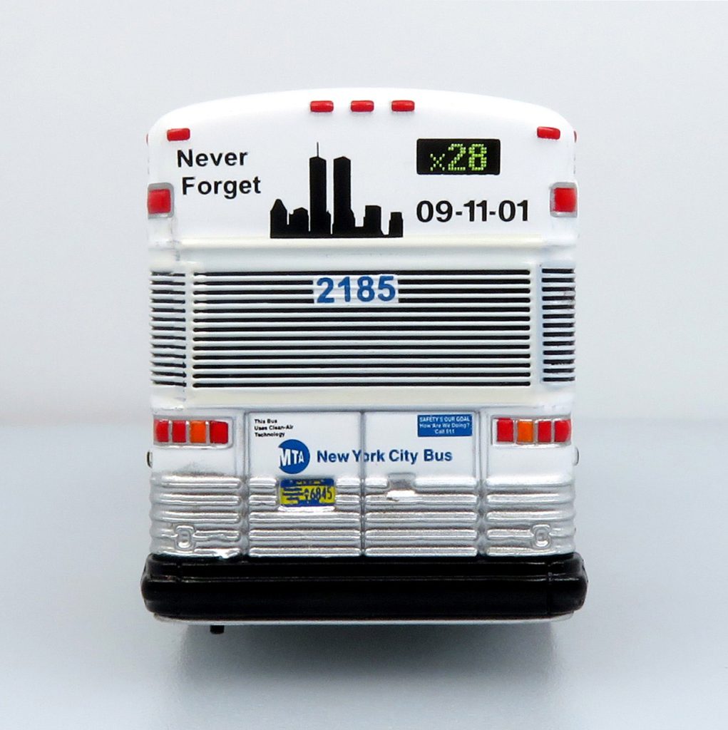 Iconic Replicas MCI D4000 Coach Bus MTA NYC Transit 9/11 Memorial Bus 87-0567