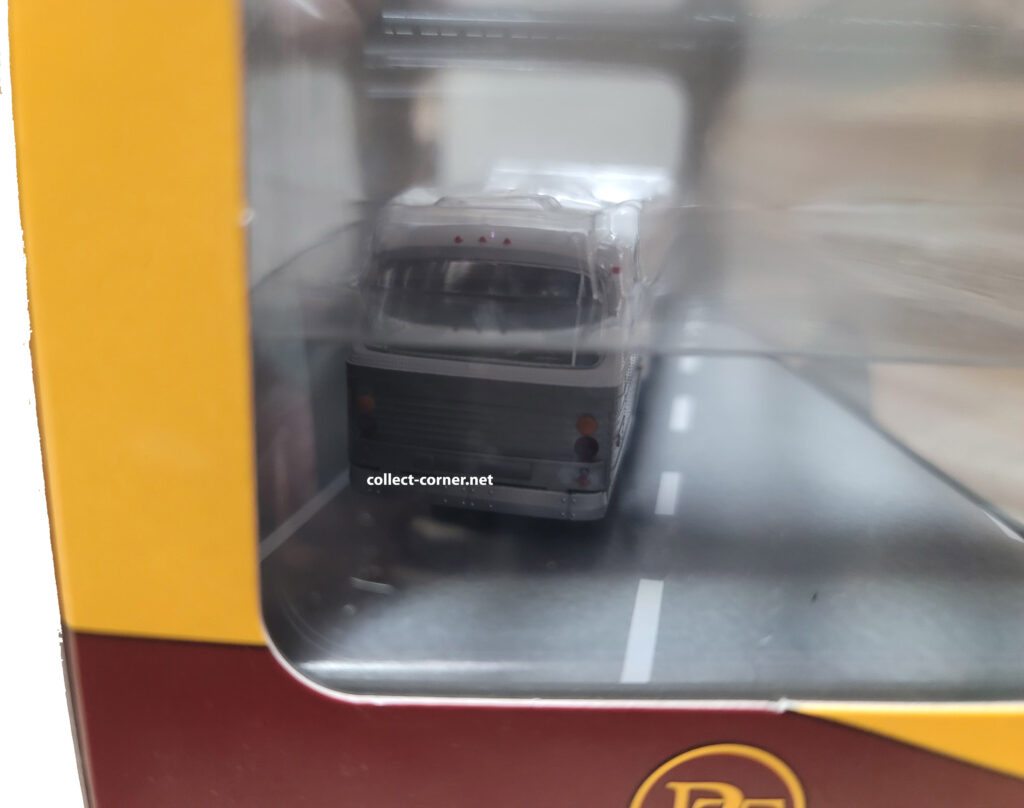 Rapido GM FIshbowl Bus Blank/White with Double Exit door