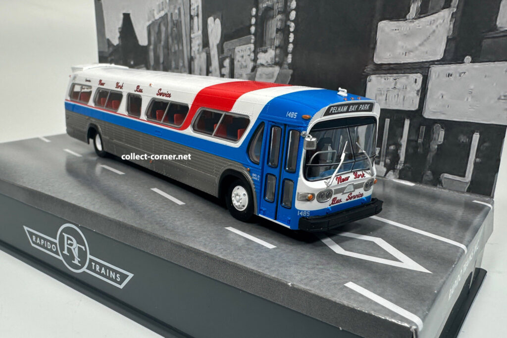 Rapdio GM Fishbowl Bus New York Bus Service