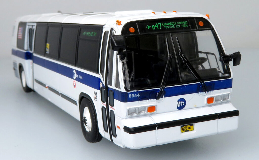 Iconic Replicas TMC RTS MTA Bus New York City 87-0397
