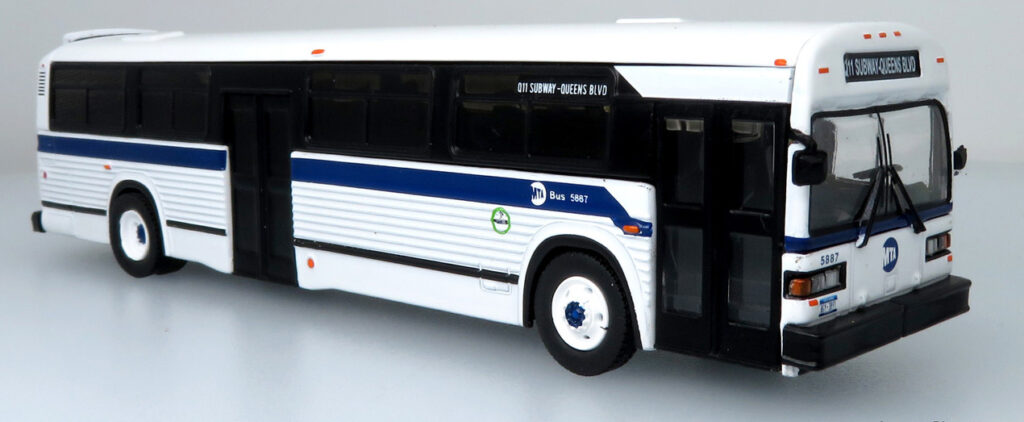 Iconic Replicas MCI Classic MTA Bus Transit Edition 87--0393
