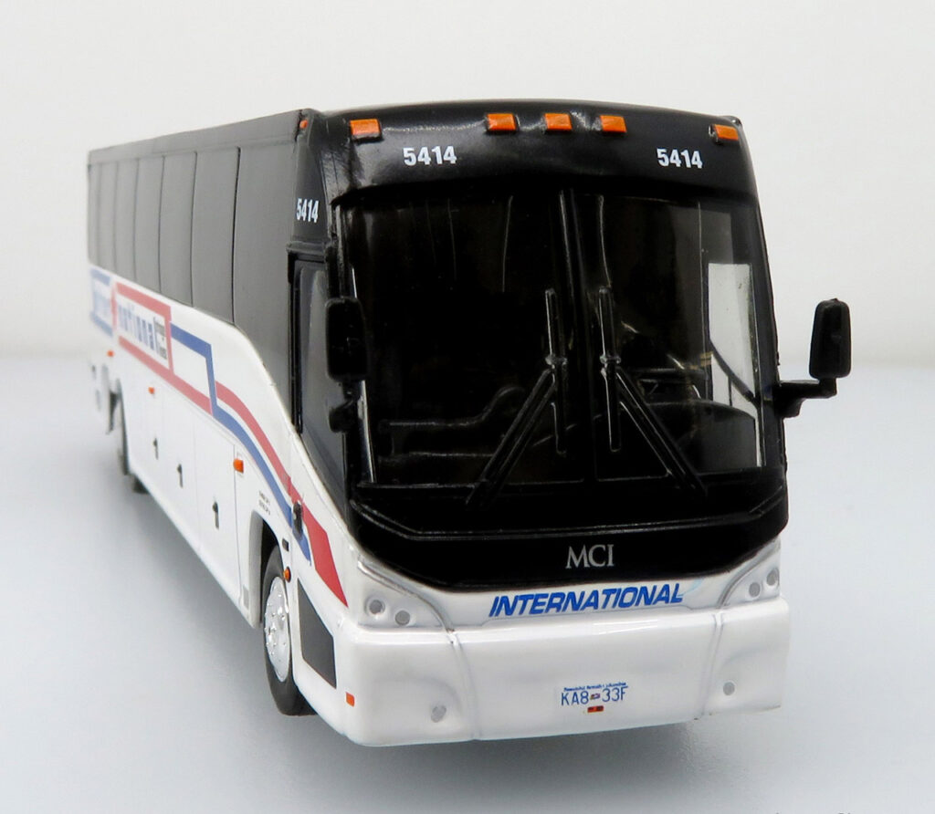 Iconic Replicas MCI 4500 Coach Bus International Stage Lines Richmond, BC Canada 87-0466