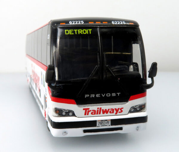 Iconic Replicas Prevost X345 Coach Bus Trailways 87-0477