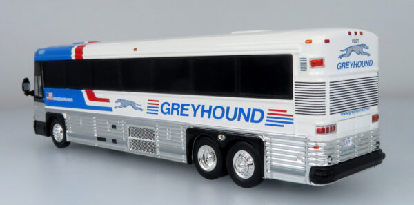 Iconic Replicas MCI D4000 Greyhound Madencrusier USA Version 87-0480