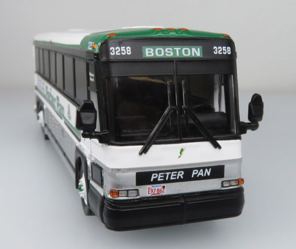 Iconic Replicas MCI D4000 Coach Bus Peterpan 87-0484