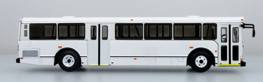 Iconic Replicas Orion V Transit Bus Blank-White 87-0514