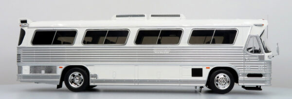Iconic Replicas 1980 Dina Olimpico Coach blank-White 43-0248