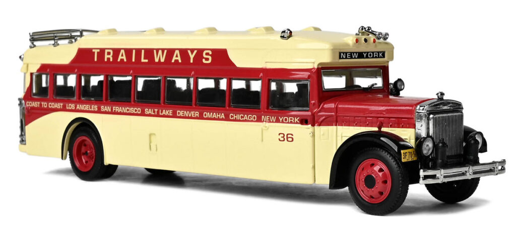 Iconic Replicas Mack BK ParlorCoach Bus Trailways 50-0491