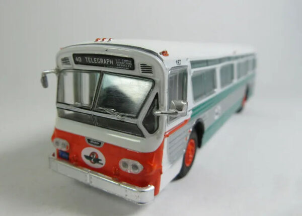Iconic Replicas Flxible Fishbowl Transit Bus 53102 A-C Transit Oakland California 87-0283