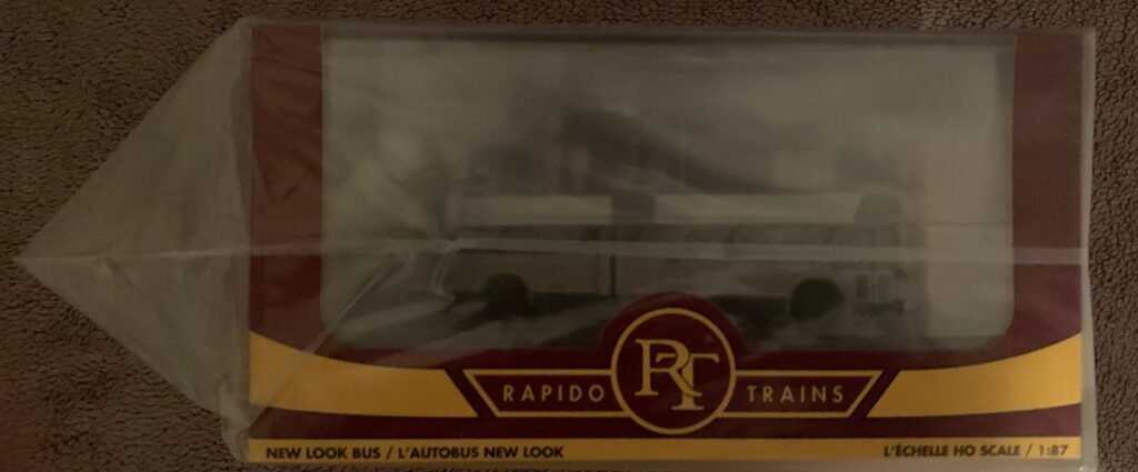 Rapido Fishbowl Bus New York City Transit Authority 4 Penn Station