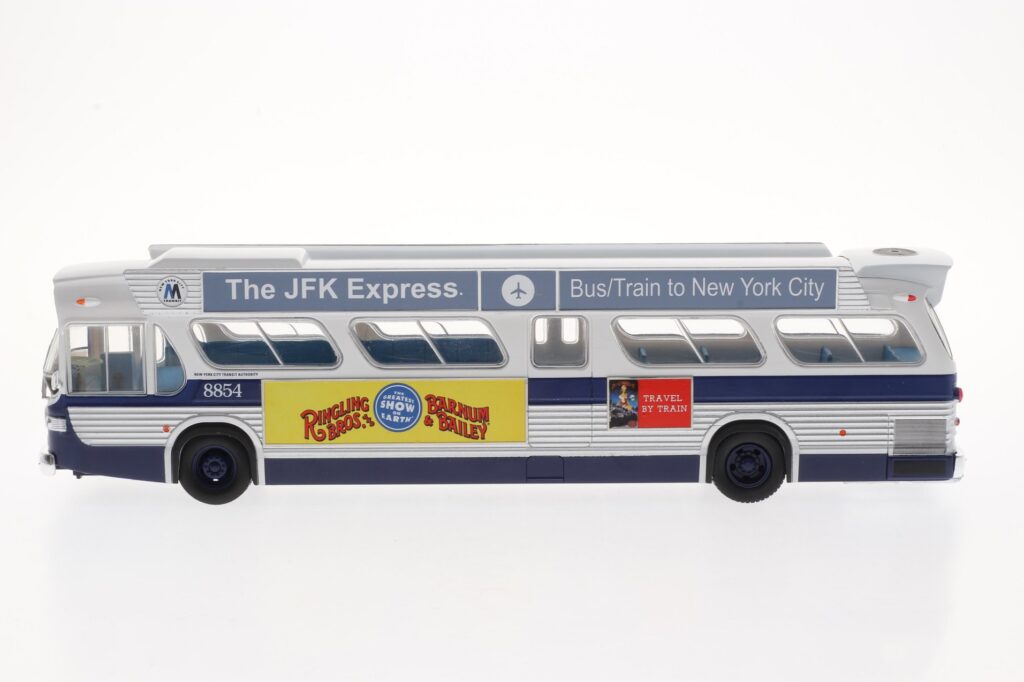 Iconic Replicas GMC Fishbowl New York City Transit Authority with wings 43-0153 