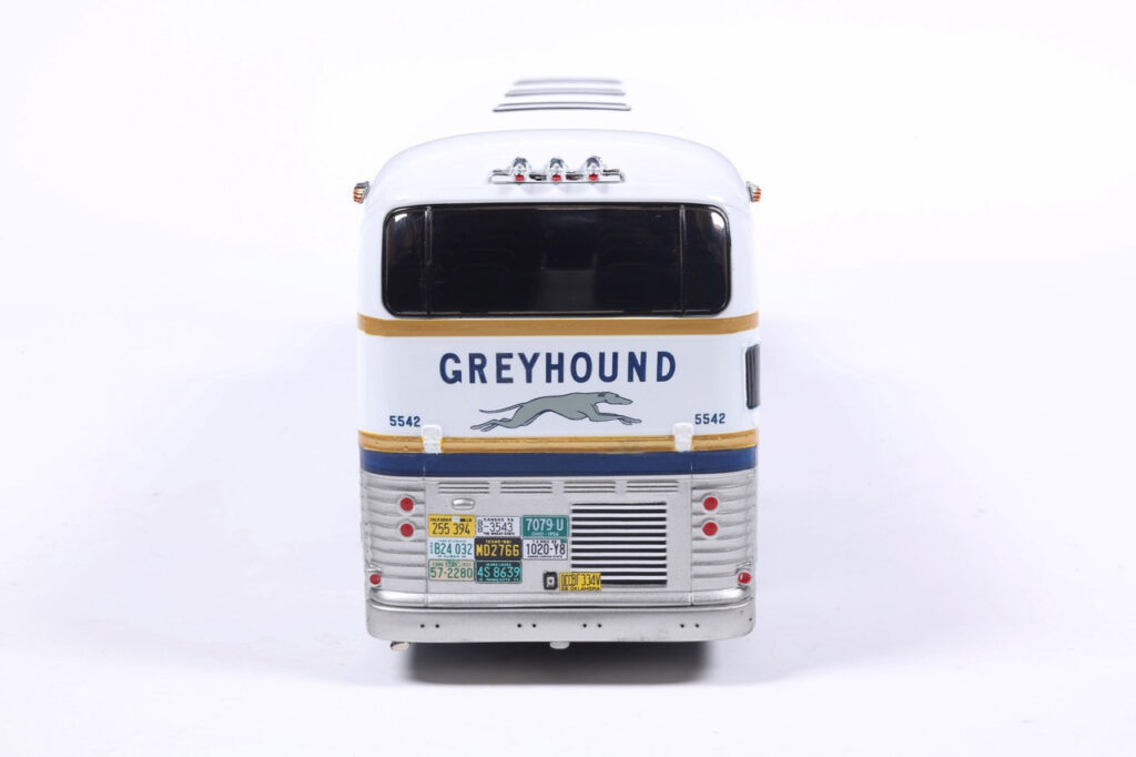 Iconic Replicas GM PD4501 Scenicruiser Coach: Greyhound Bus Lines - 50th Anniversary Gold Stripe Livery 43-0665