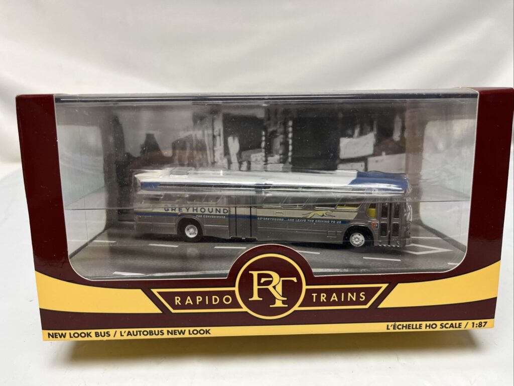 Rapdio Fishbowl Bus Greyhound Awesome Diecast edtion #236