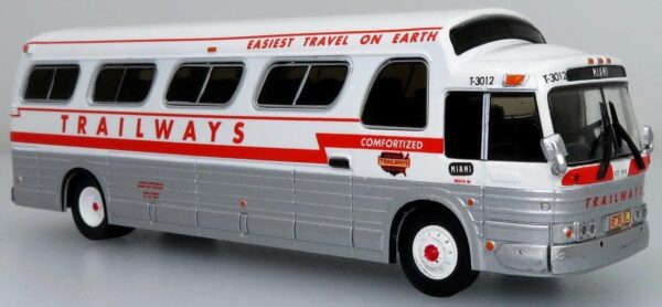 Iconic Replicas GM PD4107 Buffalo Coach Trailways 87-0284