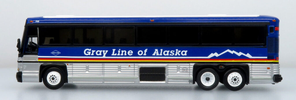 Iconic Replicas MCI D4000 Gray Line Of Alaska 87-0621