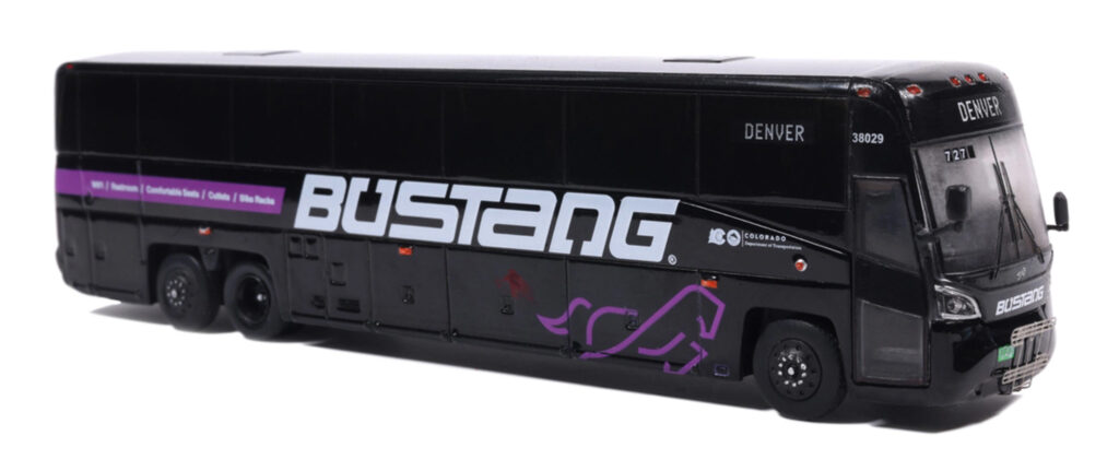 Iconic Replicas MCI D4520 Coach Bus Bustang-Denver 87-0650